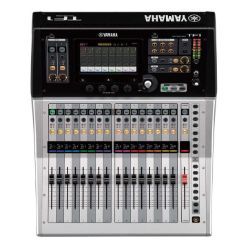 Микшерный пульт Yamaha TF1
